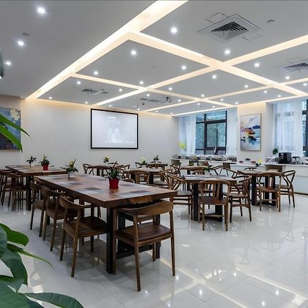 Gya Changzhou Wujin District Hutang New Era Furniture Plaza Hotel Extérieur photo