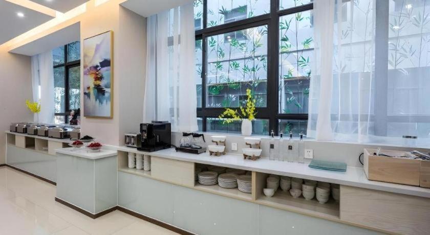 Gya Changzhou Wujin District Hutang New Era Furniture Plaza Hotel Extérieur photo
